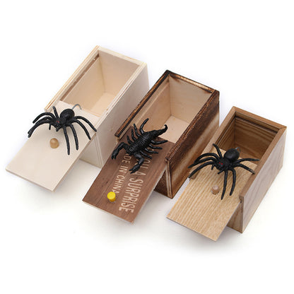 Prank Spider Wooden Scare Box